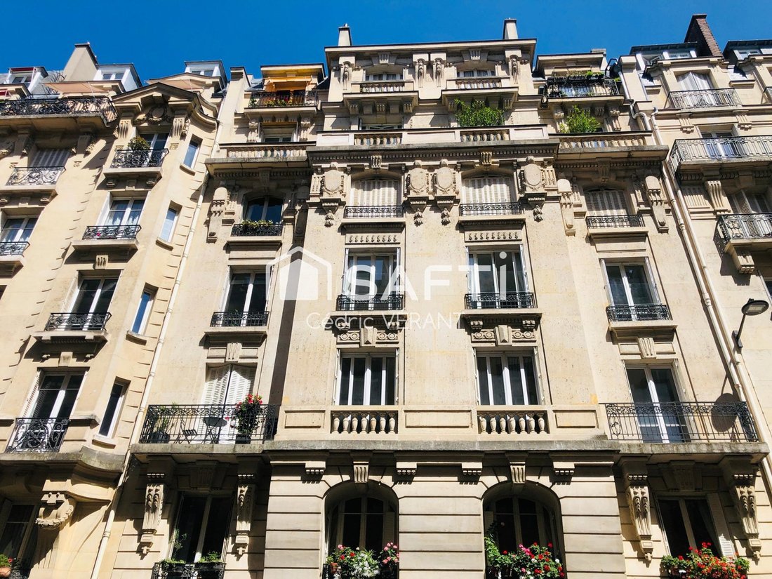 Apartment in Invalides, Paris 7e Arrondissement, Paris 1 - 18187951