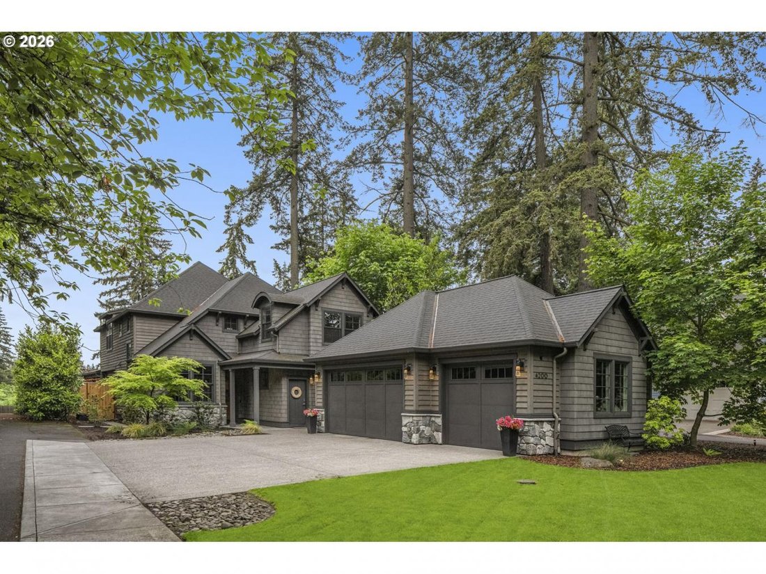 House in Lake Oswego, Oregon, United States 2 - 18187314