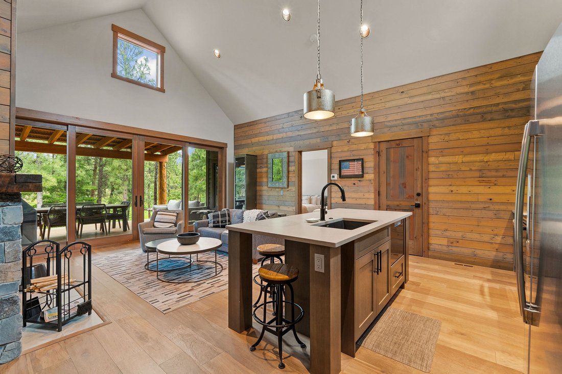House in Eureka, Montana, United States 5 - 18187440