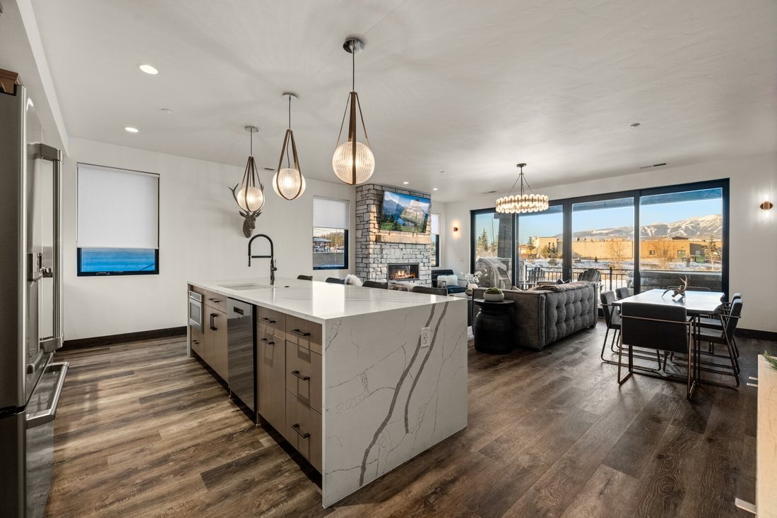 Condo in Whitefish, Montana, United States 5 - 18187463