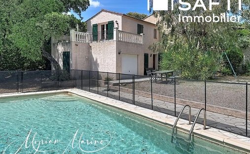 House in Frejus, Provence-Alpes-Côte d'Azur, France 1