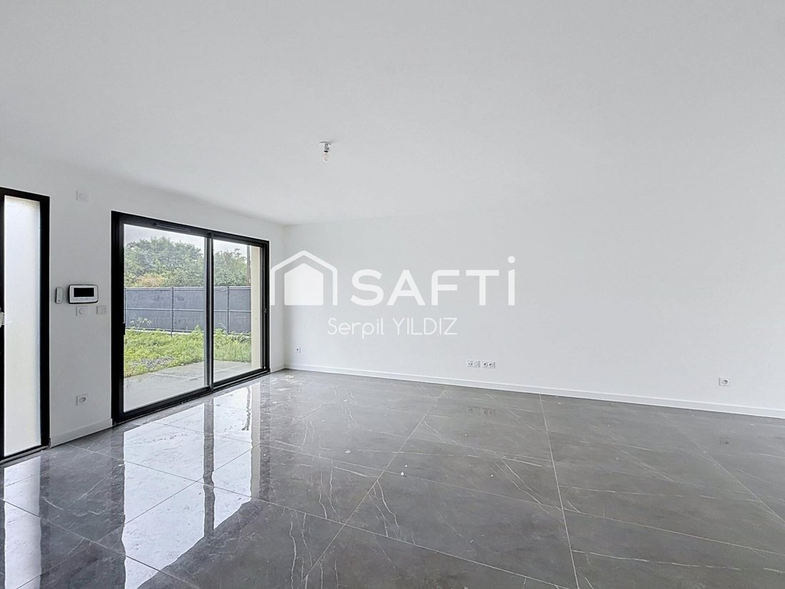 House in La Ville-aux-Dames, Centre-Val de Loire, France 4 - 17957614