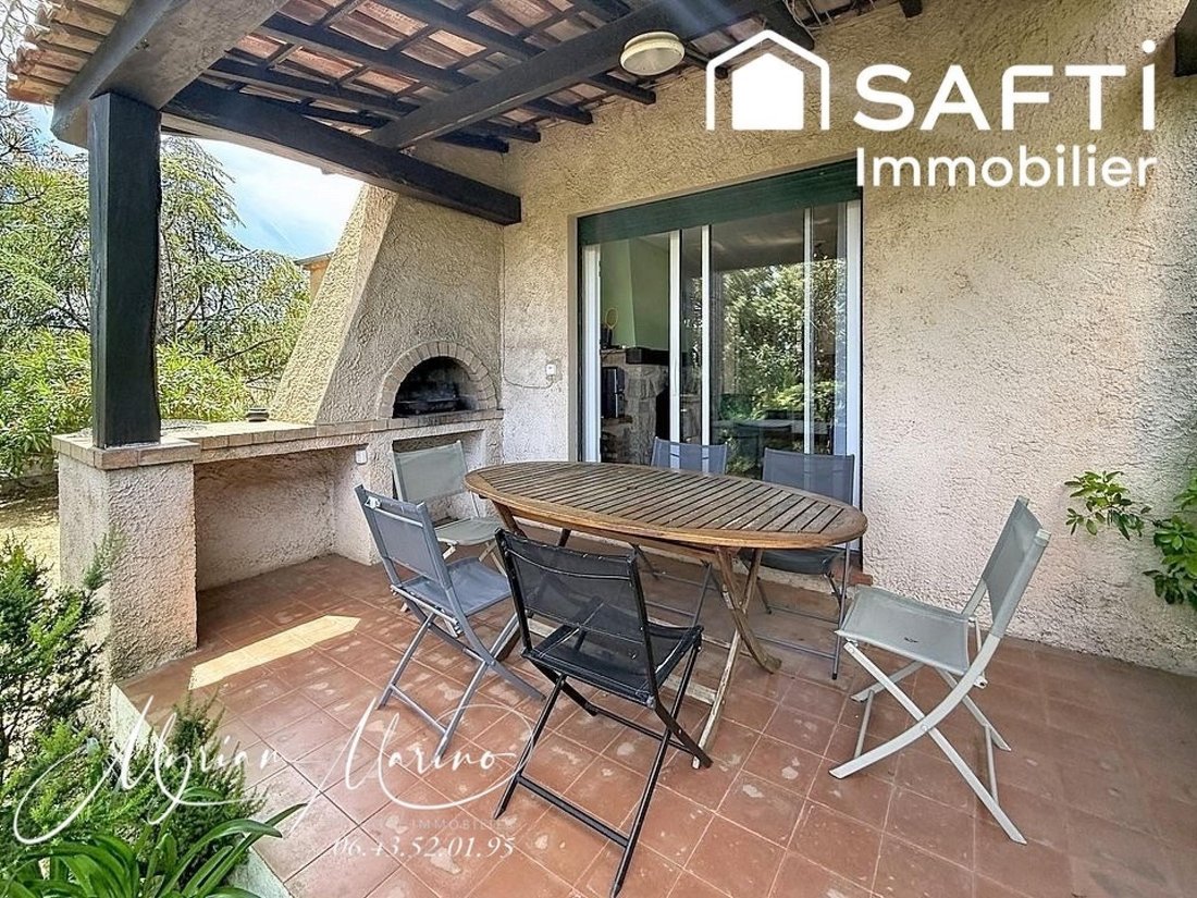House in Frejus, Provence-Alpes-Côte d'Azur, France 3 - 18187943