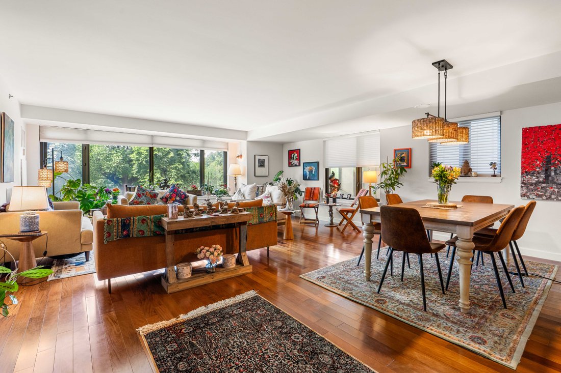 Condo in Boston, Massachusetts, United States 3 - 18186916