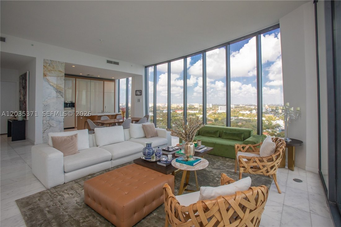 Condo in Miami, Florida, United States 4 - 18187356
