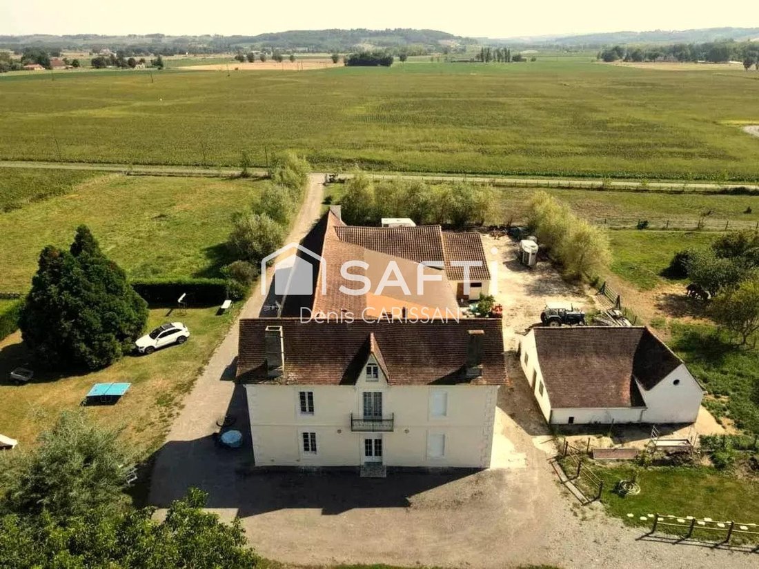House in Lamonzie-Saint-Martin, Nouvelle-Aquitaine, France 1 - 18187929