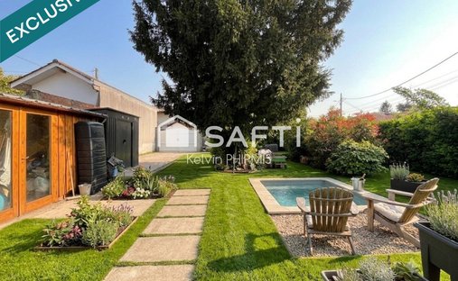 House in Mérignac, Nouvelle-Aquitaine, France 1