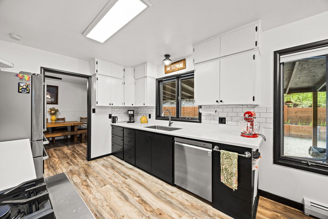House in Columbia Falls, Montana, United States 5 - 18187374