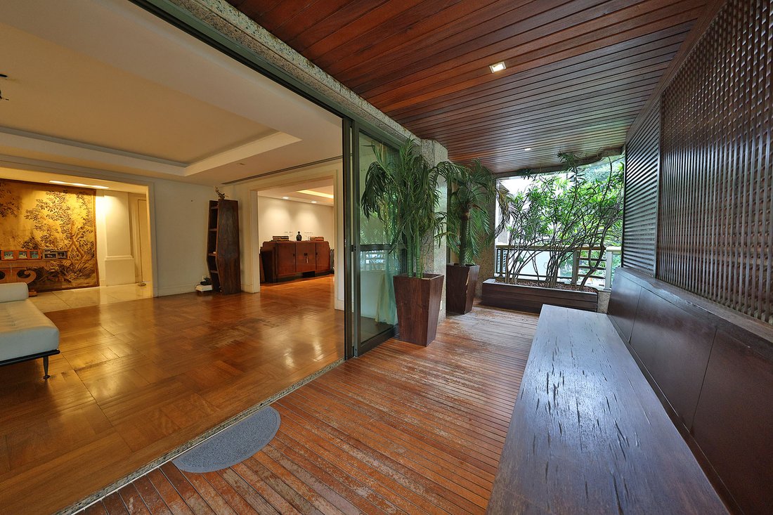 Apartment in Rio de Janeiro, State of Rio de Janeiro, Brazil 1 - 18186948