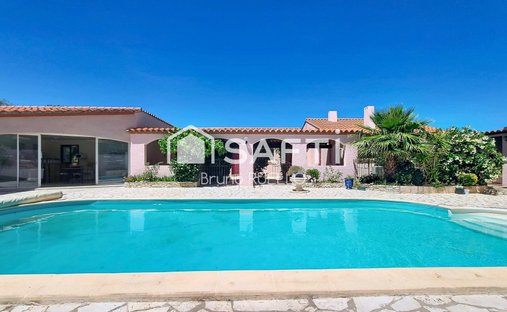Casa a Montesquieu-des-Albères, Occitania, Francia 1