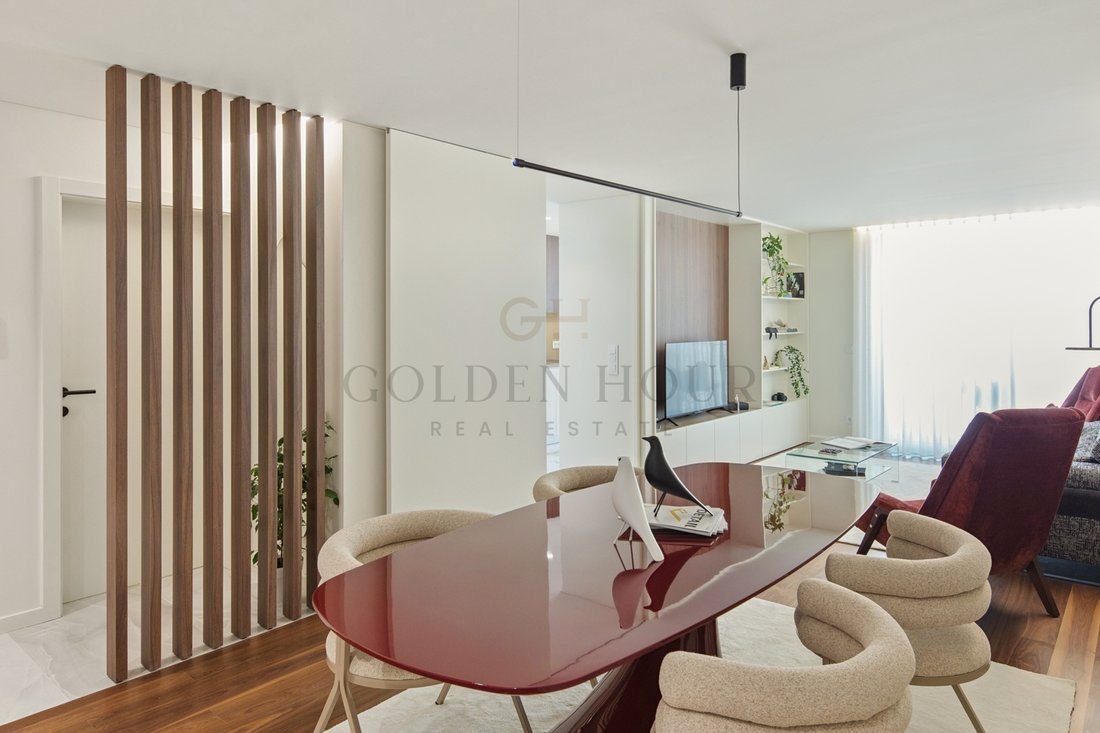 Apartment in Mafamude e Vilar do Paraiso, Porto District, Portugal 4 - 16492831
