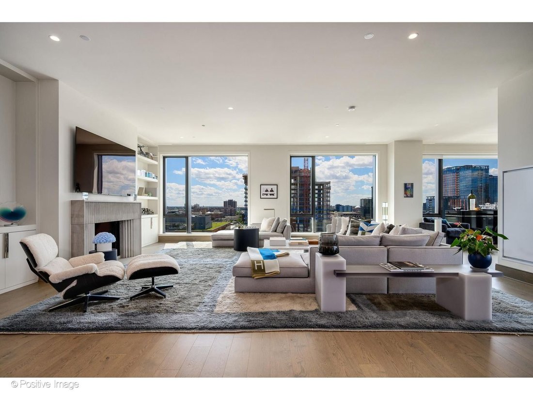Condo in Chicago, Illinois, United States 4 - 18070589