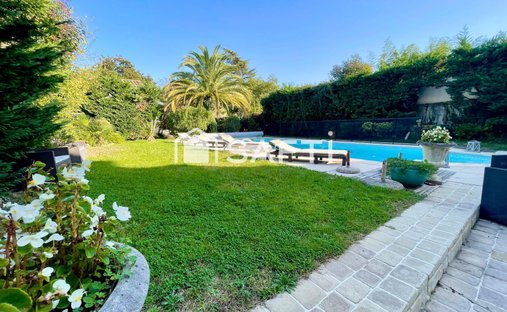 House in Jean Moulin, Le Bouscat, France 1