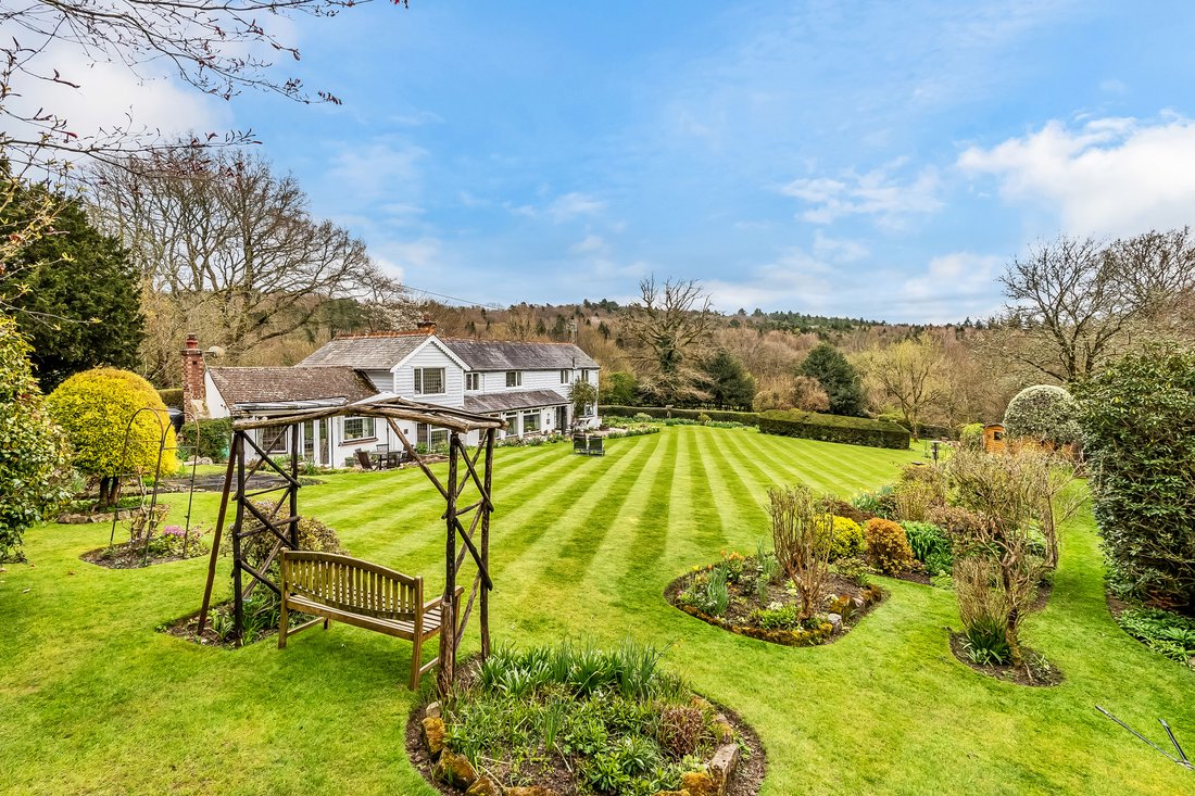 House in Maresfield, England 2 - 18187089