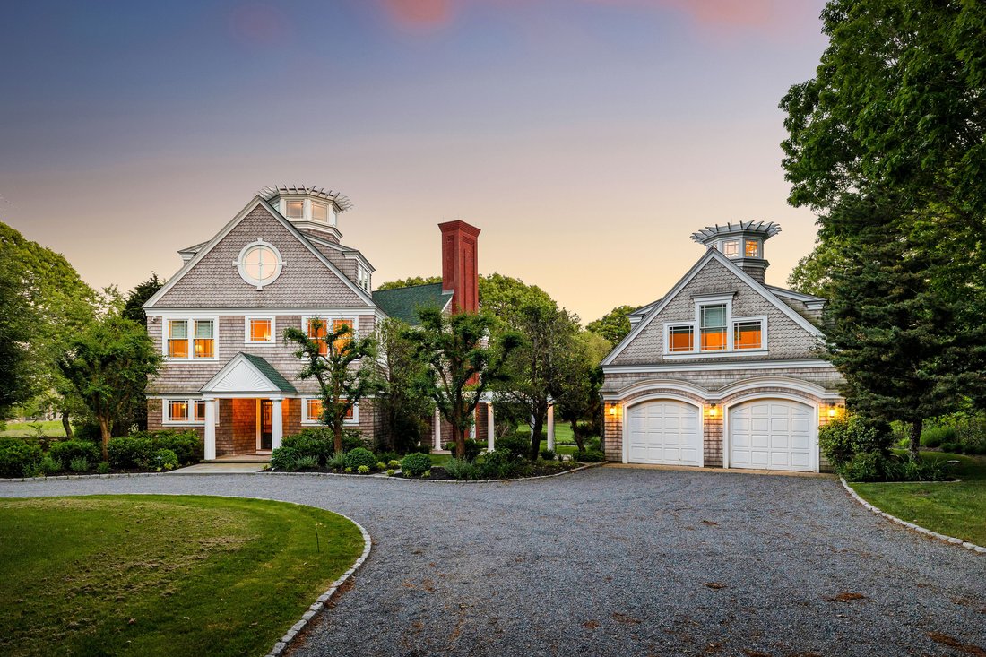 Westport, Massachusetts, United States 4 - 18187187