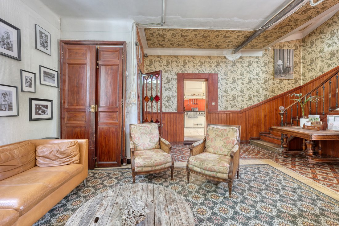 Villa in La Cadiere-d'Azur, Provence-Alpes-Côte d'Azur, France 4 - 17922254