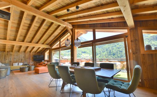 Haus in Bozel, Auvergne-Rhone-Alpen, Frankreich 1