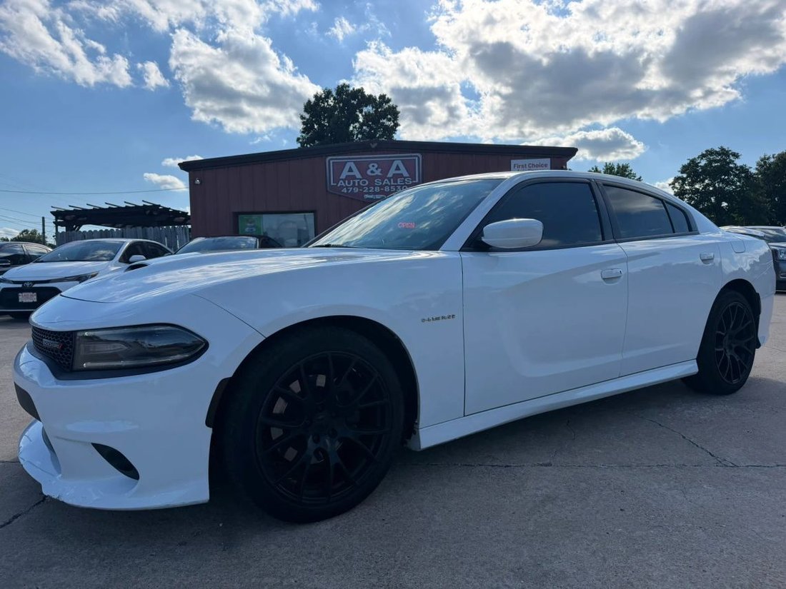 Sedan in Fayetteville, AR, United States 1 - 18187663