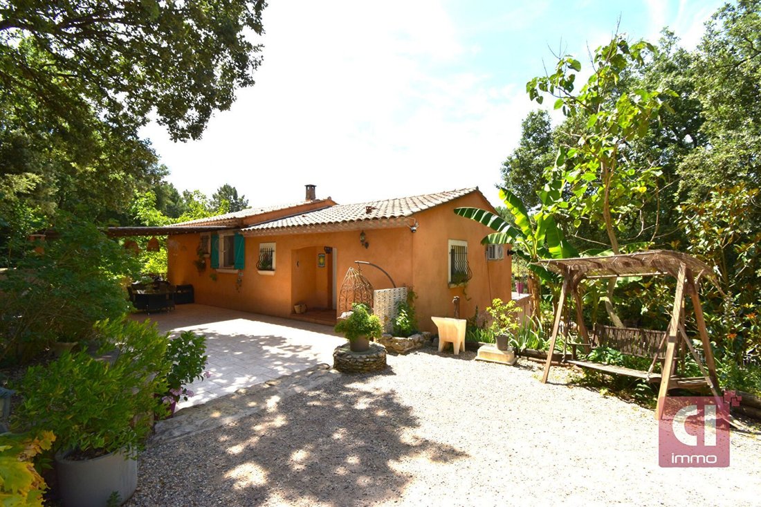 House in Besse-sur-Issole, Provence-Alpes-Côte d'Azur, France 2 - 18186912