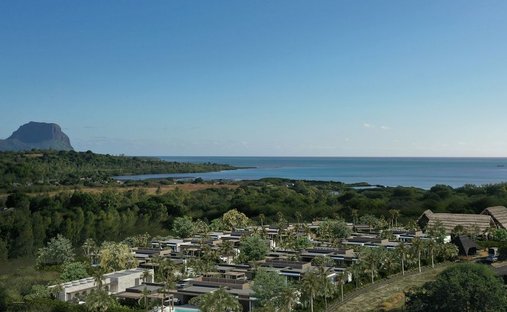 Villa in Grande Riviere Noire, Rivière Noire District, Mauritius 1
