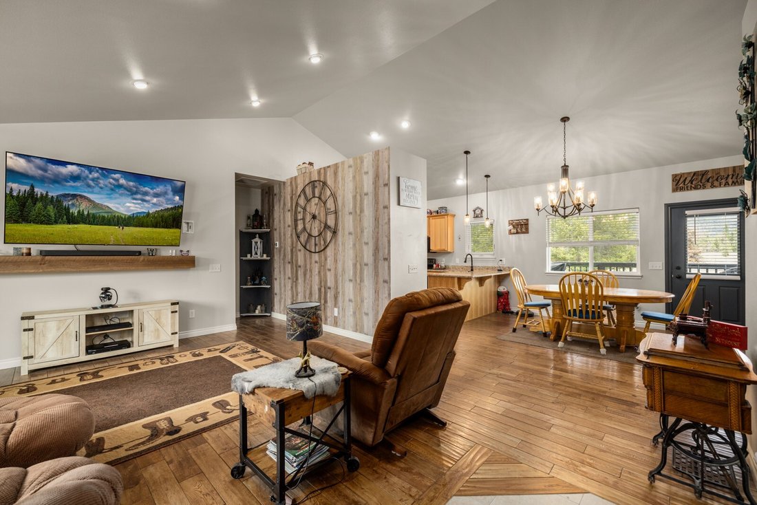 House in Marion, Montana, United States 4 - 18187389