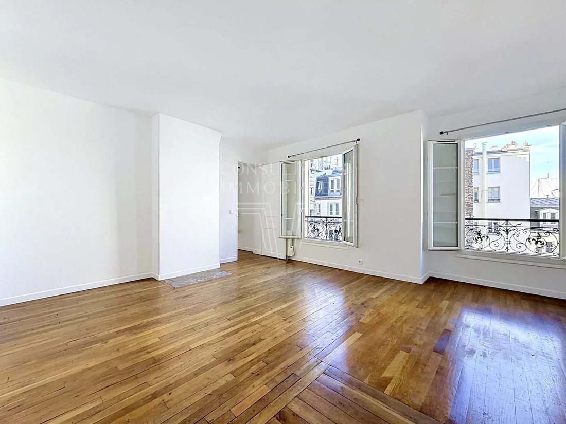 Apartment in Chaillot, Paris 16e Arrondissement, Paris 2 - 18185559