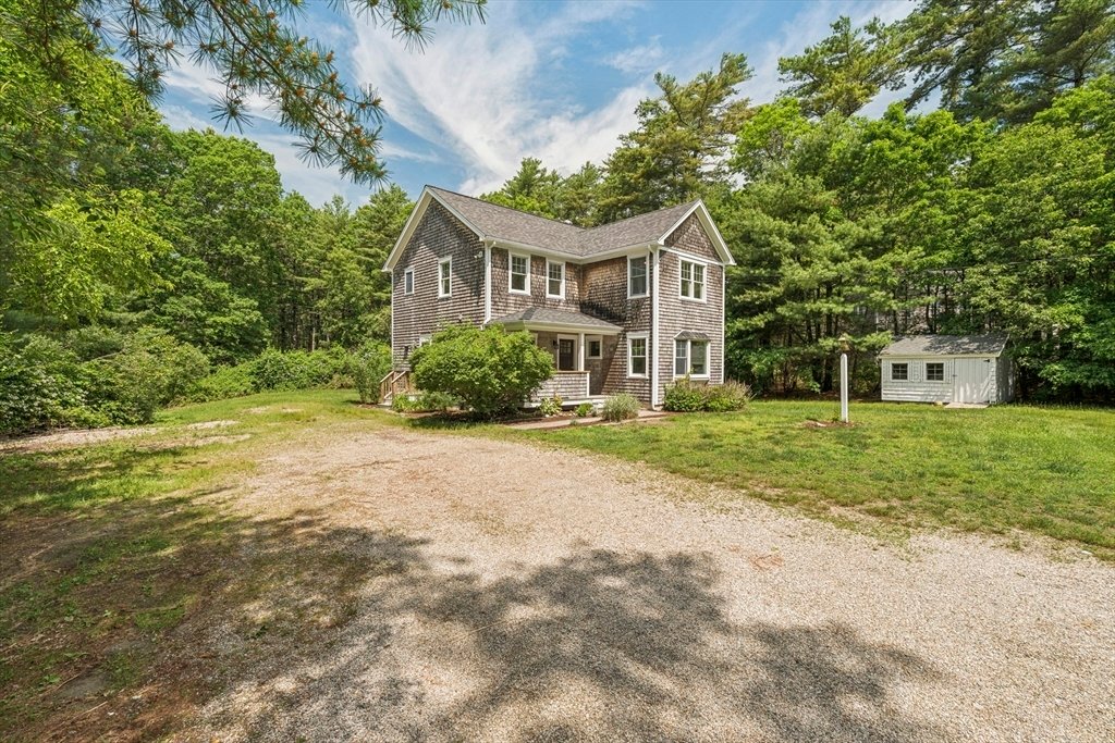 House in Mattapoisett, Massachusetts, United States 1 - 18187377