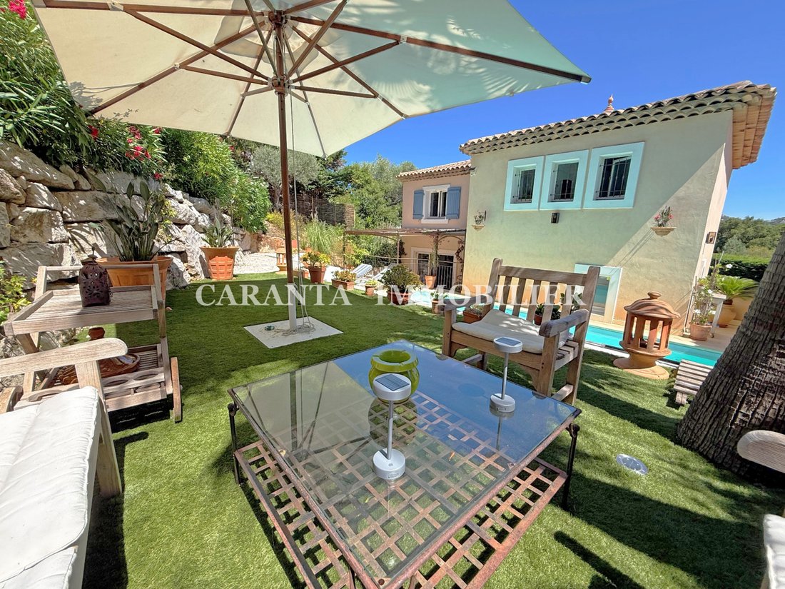 Villa in Nartelle-Noyer-Bellevue-bd des Sardinaux, Sainte-Maxime, France 1 - 18186971
