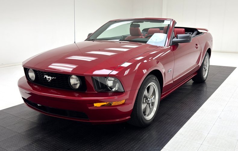Cabriolet in Morgantown, United States 2 - 18187127