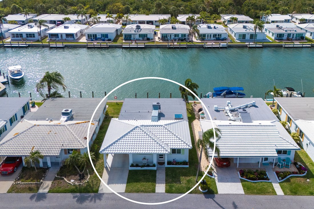 Longboat Key, Florida, United States 2 - 18186923
