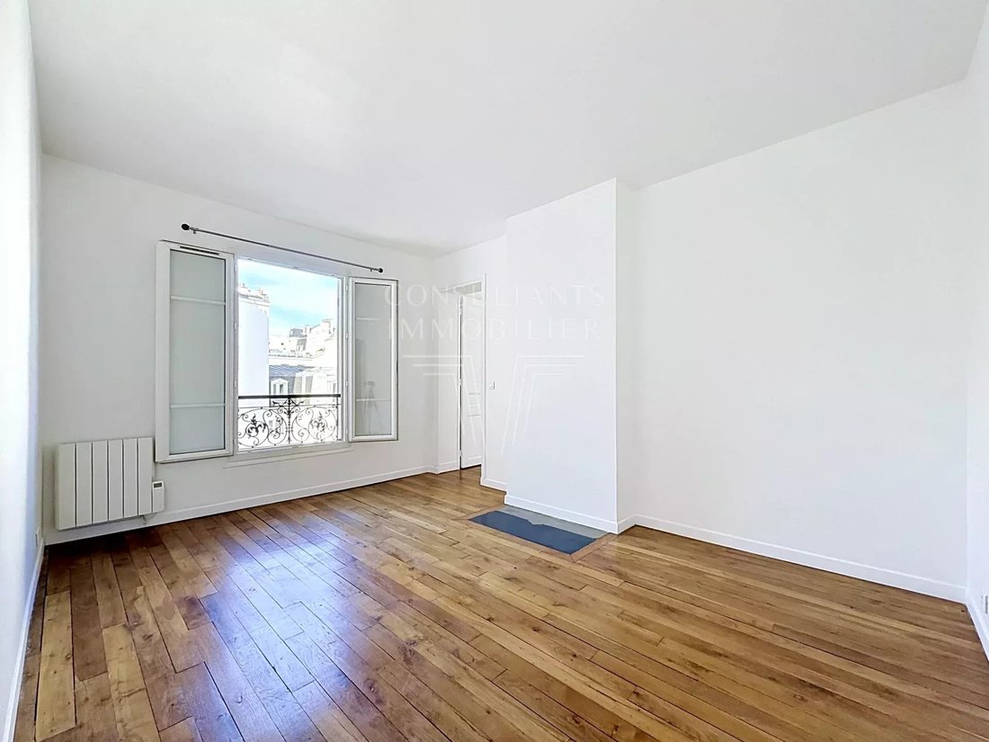 Apartment in Chaillot, Paris 16e Arrondissement, Paris 4 - 18185559