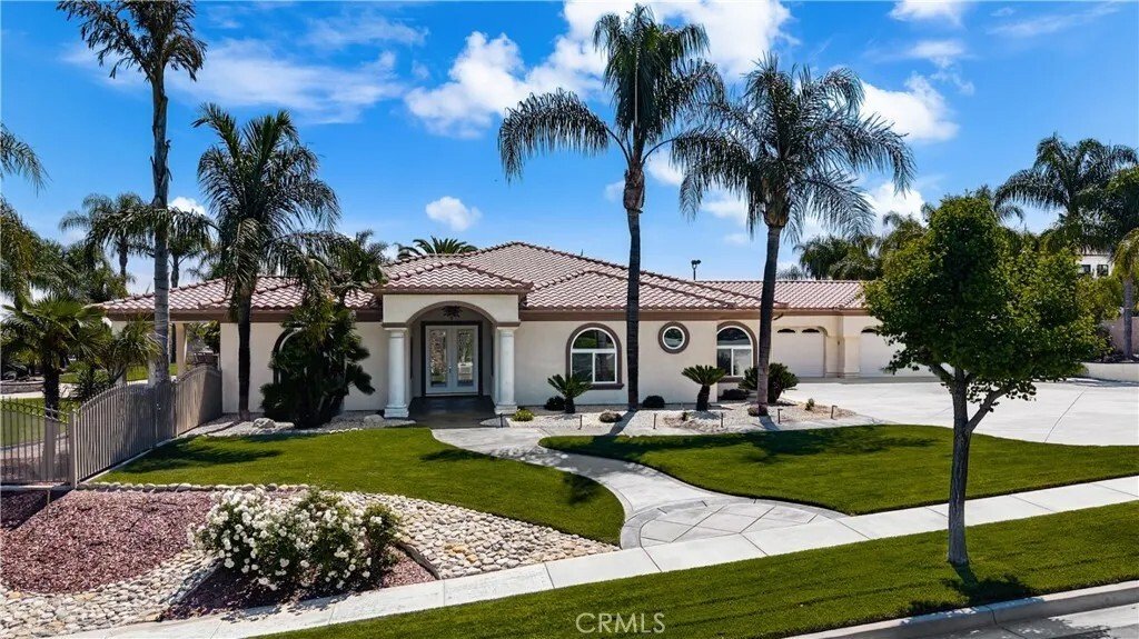 House in Corona, California, United States 1 - 17744109