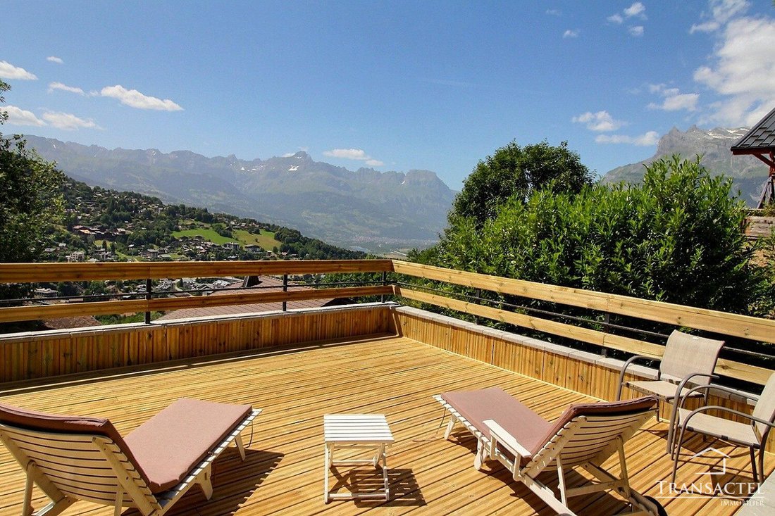 Chalet in Saint-Gervais-les-Bains, Auvergne-Rhône-Alpes, France 4 - 18008514
