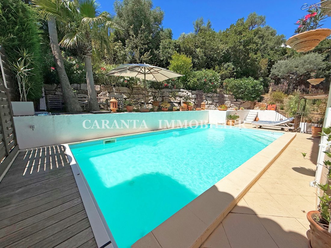 Villa in Nartelle-Noyer-Bellevue-bd des Sardinaux, Sainte-Maxime, France 2 - 18186971