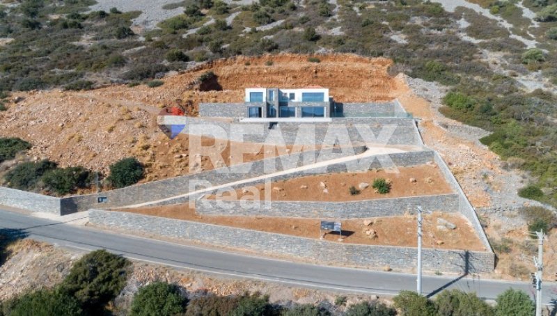 Villa in Community of Vrouchas, Agios Nikolaos Municipal Unit, Greece 3 - 18187786
