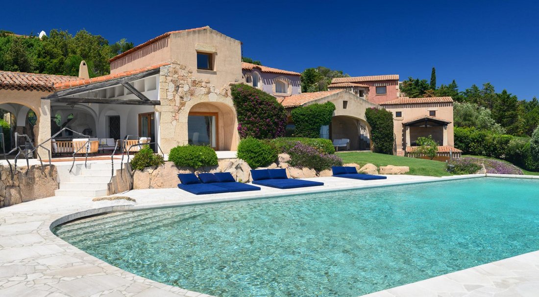 Villa in Marina di Porto Cervo, Porto Cervo, Italy 2 - 18187330