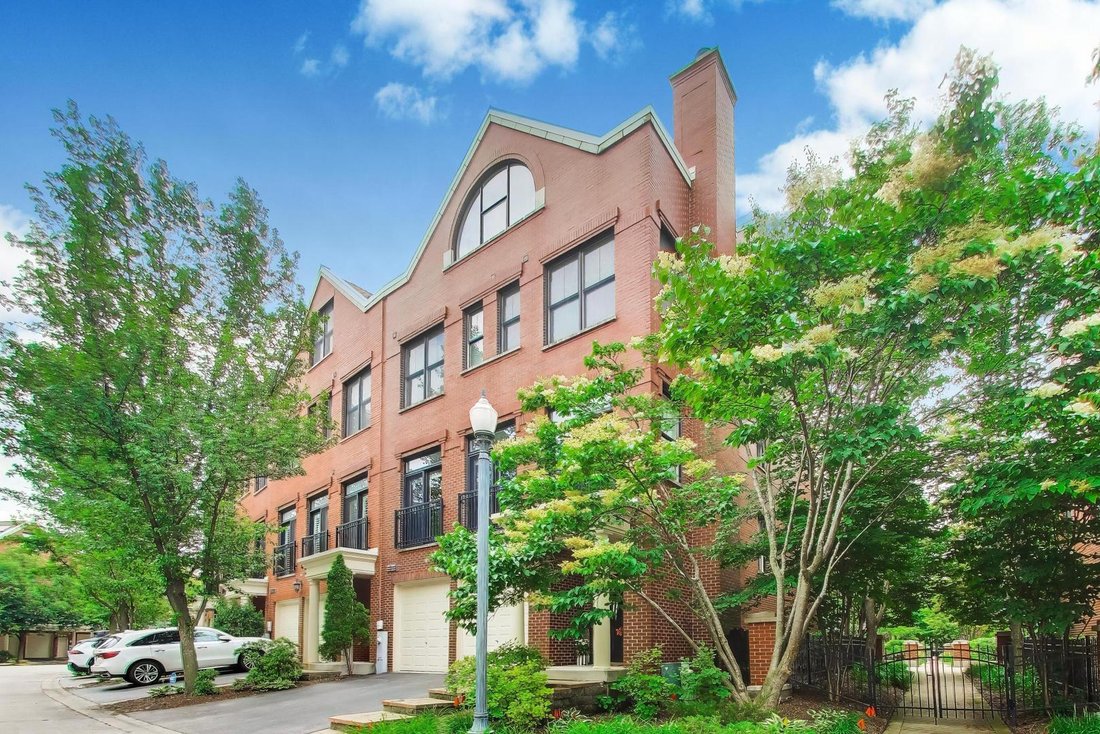 Villa in Glenview, Illinois, United States 2 - 18187333