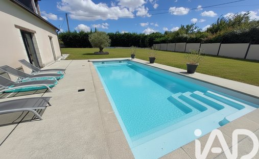 House in Ecouflant, Pays de la Loire, France 1