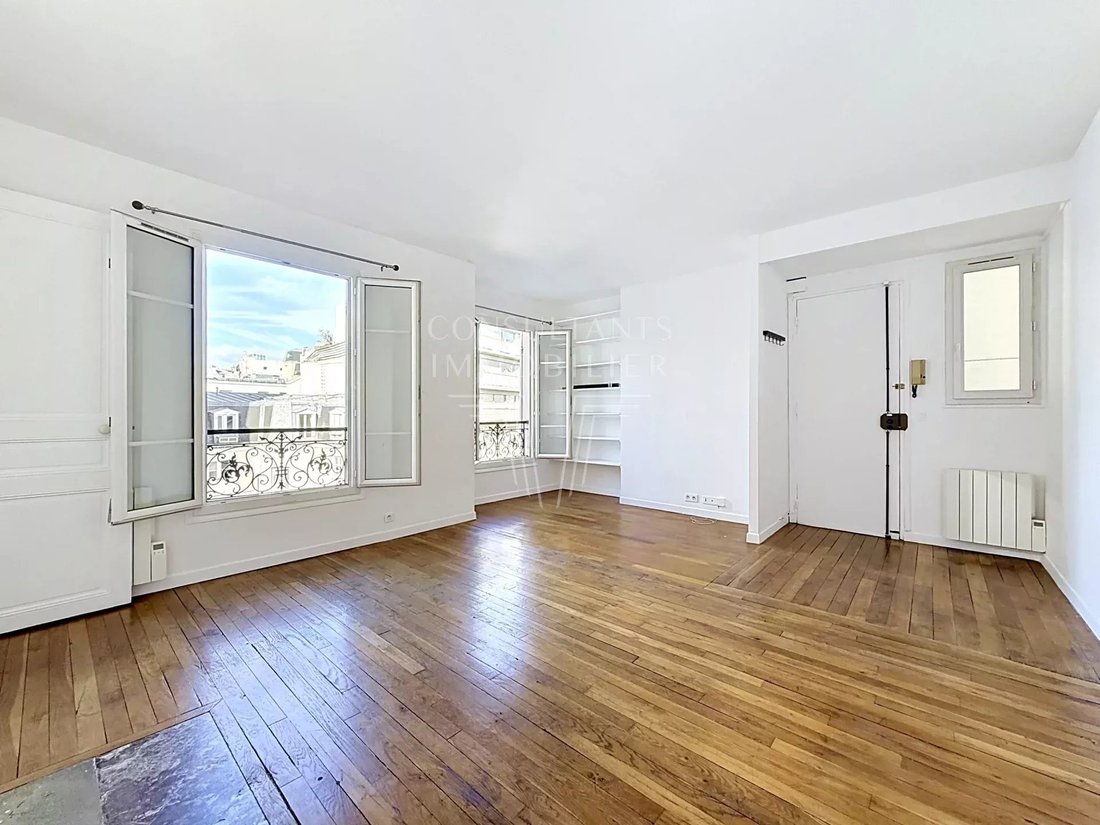 Apartment in Chaillot, Paris 16e Arrondissement, Paris 1 - 18185559