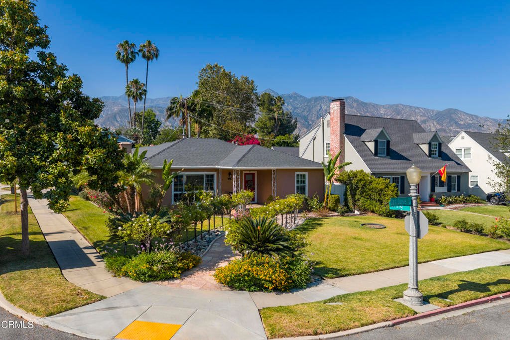 House in Altadena, California, United States 1 - 18187397