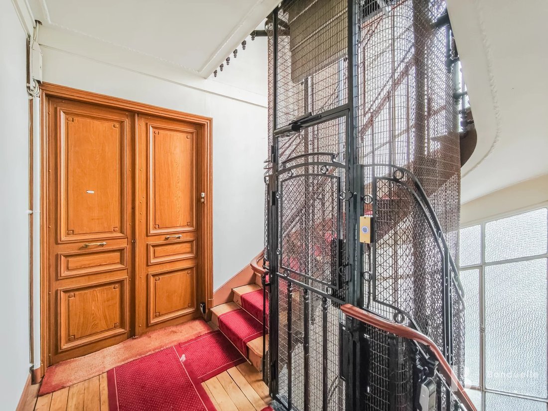 Apartment in Auteuil Nord, Paris 16e Arrondissement, Paris 4 - 18187413