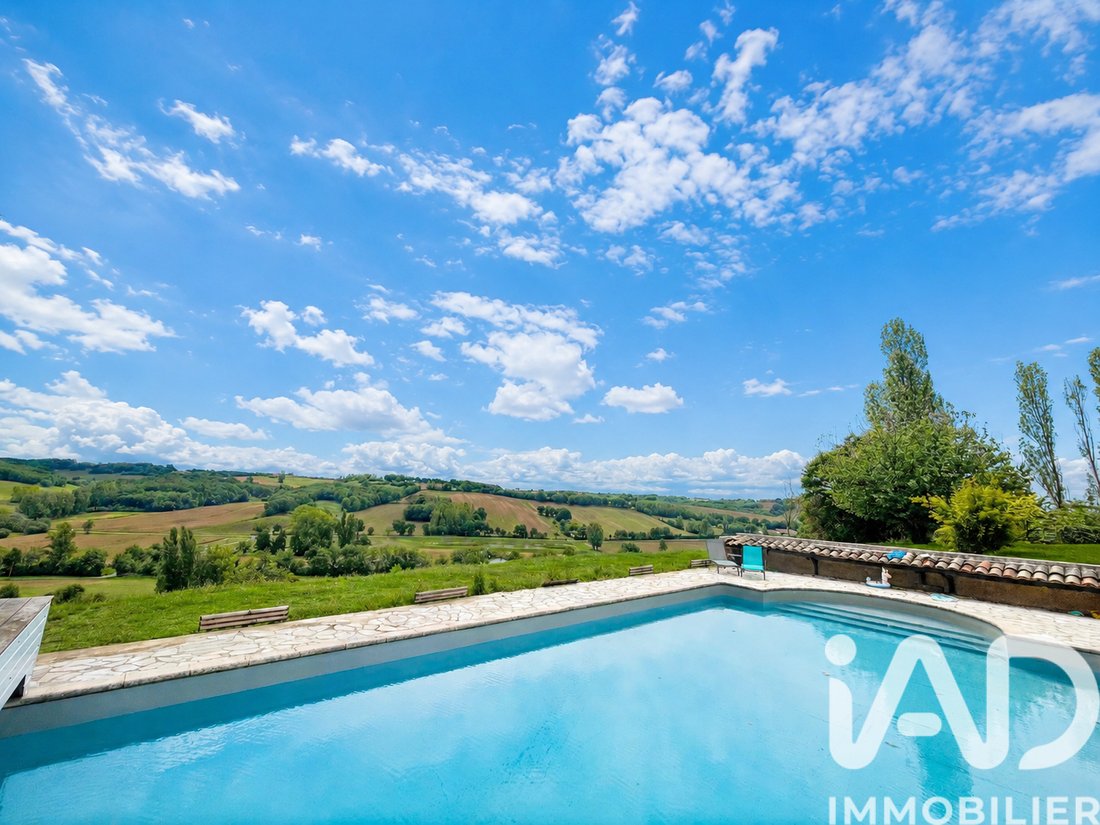 House in Monclar-de-Quercy, Occitania, France 2 - 16273152