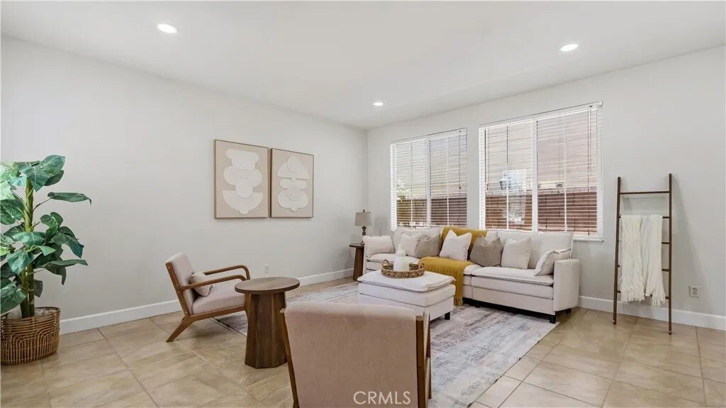 House in Corona, California, United States 3 - 18186816