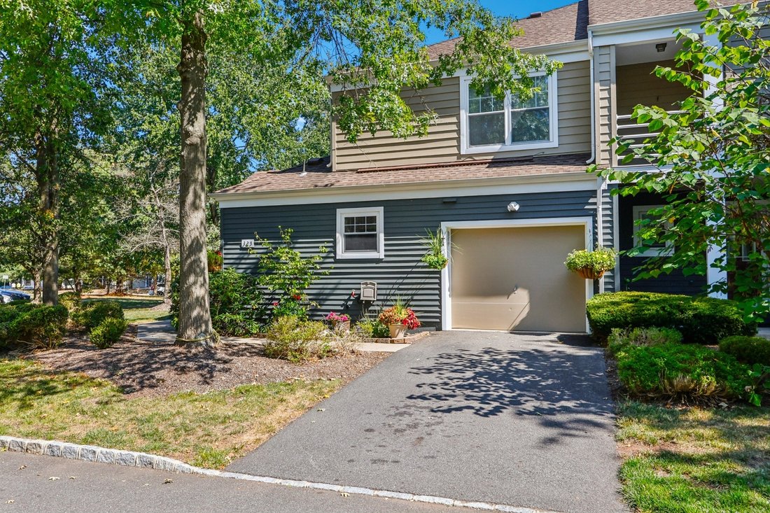 House in Bridgewater Township, New Jersey, United States 1 - 18186925