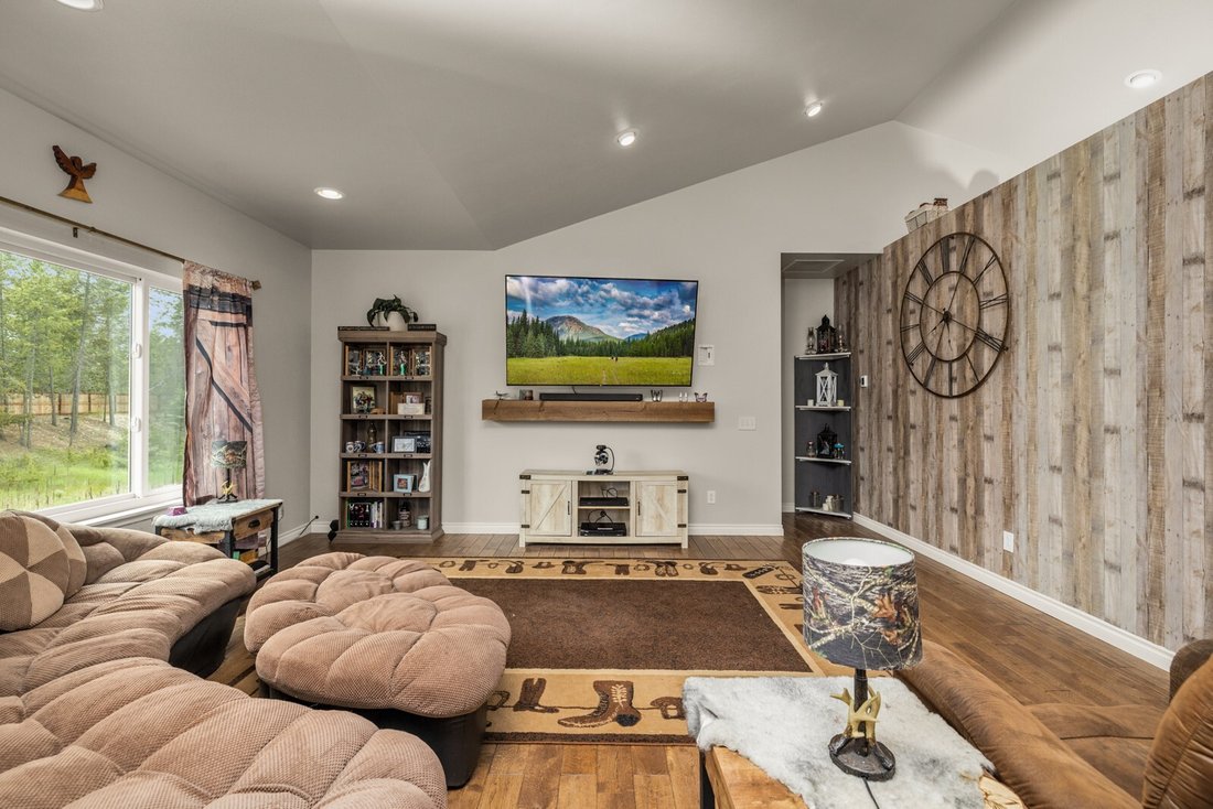 House in Marion, Montana, United States 5 - 18187389