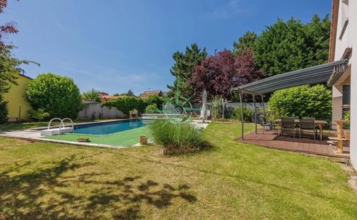 Estate in Durningen, Grand Est, France 1
