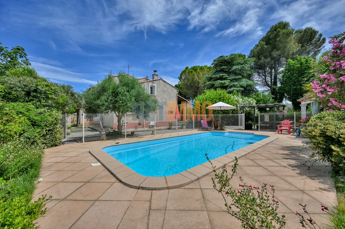 Villa in Aimargues, Occitania, France 3 - 18187273