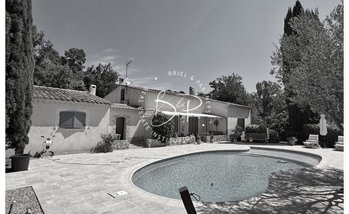 Villa in Est, Lorgues, France 1