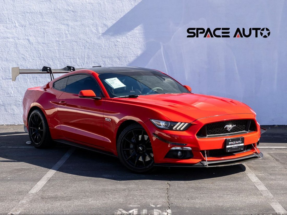 Coupe in Azusa, CA, United States 1 - 18150693