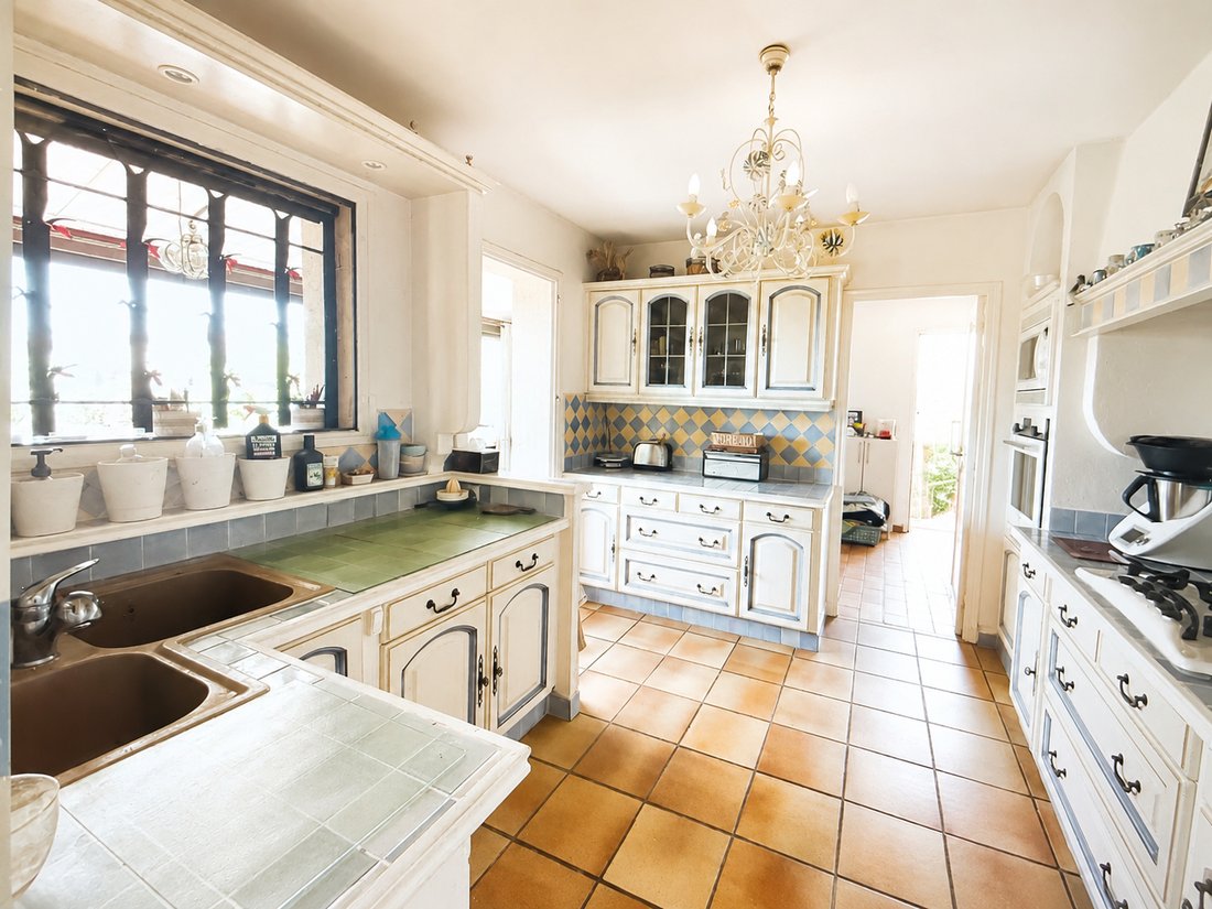 Villa in La Londe-les-Maures, Provence-Alpes-Côte d'Azur, France 5 - 18041262
